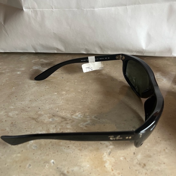 Ray-Ban Black Sunglasses with Case - Picture 5 of 11